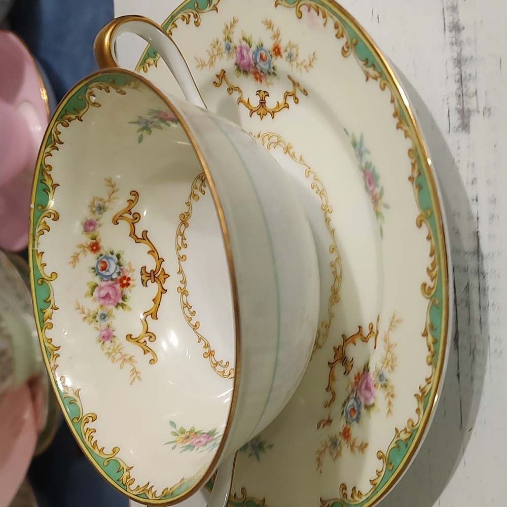 COPY - Bowl and saucer great for ice cream to soup